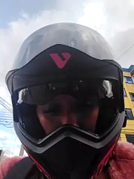 Онлайн чат XXX You-sexy-starr