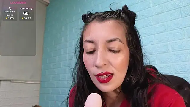 Chatroom XXX en direct de SALOME_KORLAND