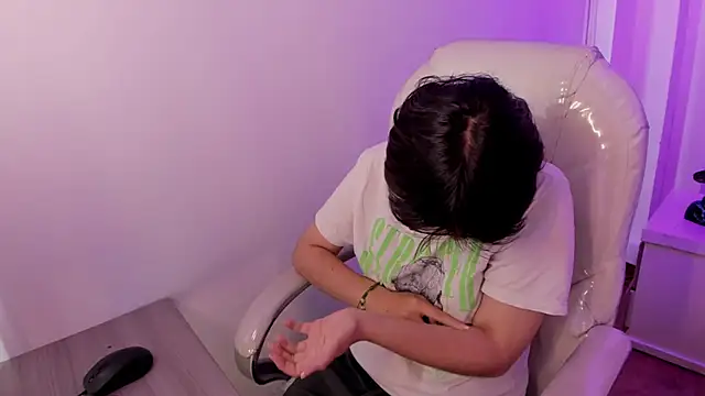 Nathaly_dsn Live XXX chat