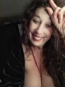 GypsyEsmeralda Chat XXX in diretta