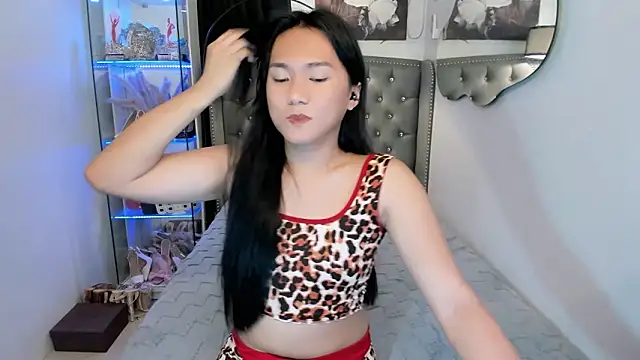 bigcockvenice élő XXX-chatje