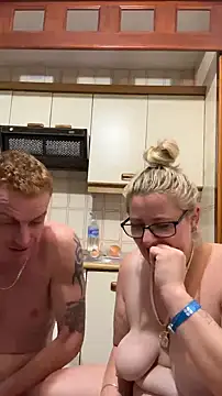 Chat XXX en directo de SweetXCandyX