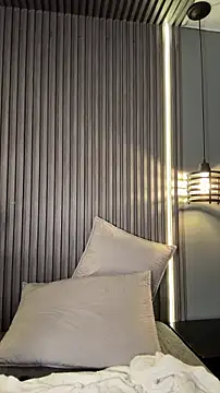 MiaPetit_ Chat XXX in diretta