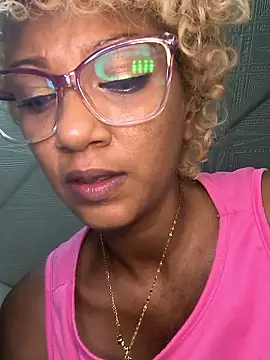 Chat XXX en directo de Amaliu_