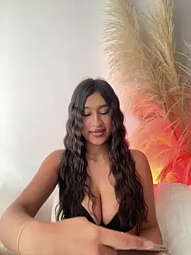 Czat XXX na żywo – Gia_Evanss