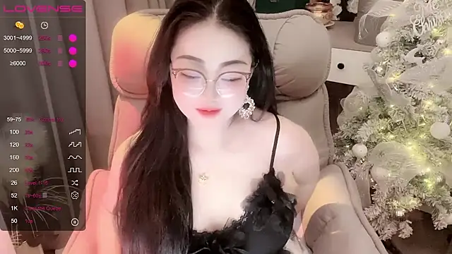 Monica-666888- 现场XXX聊天