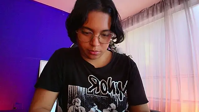 Emmapark_ Live XXX Chat