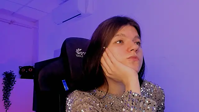 دردشة StasyaCollins الجنسية المباشرة