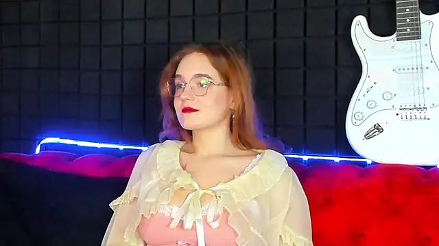 AmyRoy's Live XXX Chat