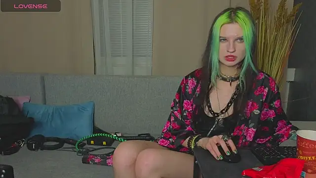 Онлайн чат XXX ToxicKittyy