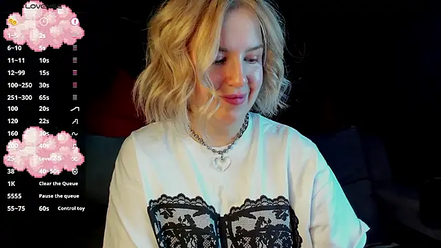 Chat XXX en directo de Nikki_Kai