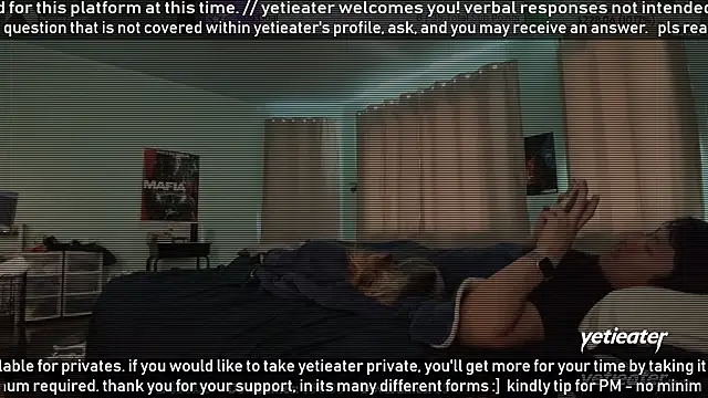 yetieaterのライブXXXチャット