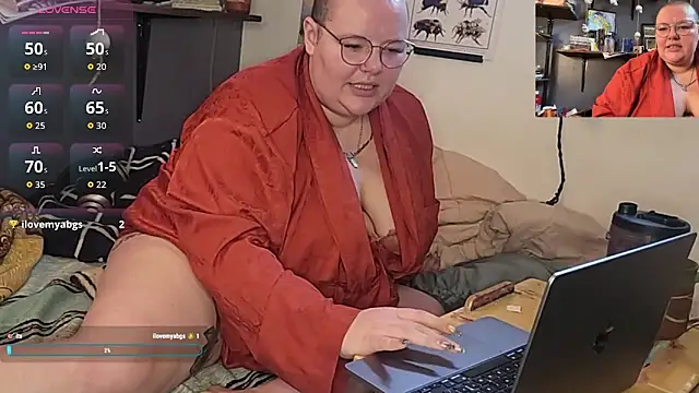 Chat XXX en directo de ClaraLimon