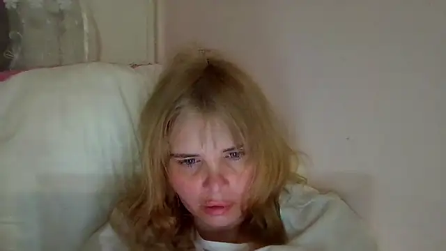 Živý XXX chat HornyElena