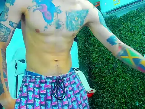 Boy_tatto77: онлайн-секс-чат