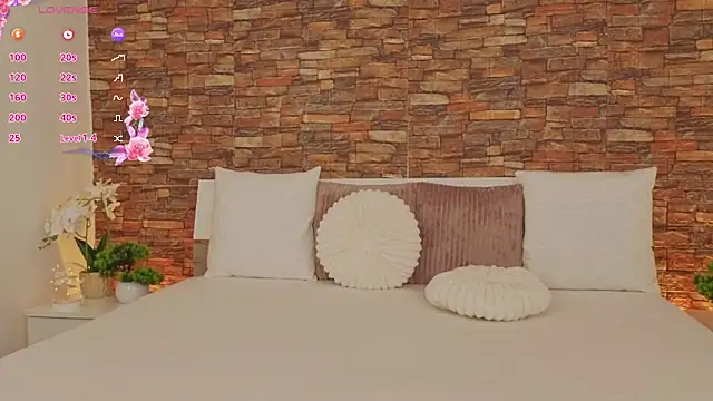 Olivia__Taylor's Webcam Show