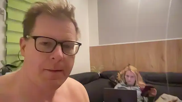 AnnualSunriseのライブXXXチャット