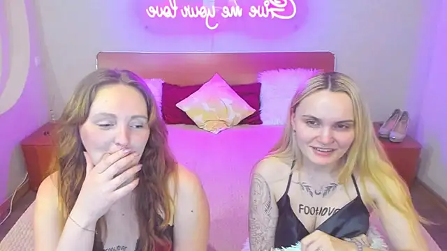 Chat XXX en directo de MagicEyess