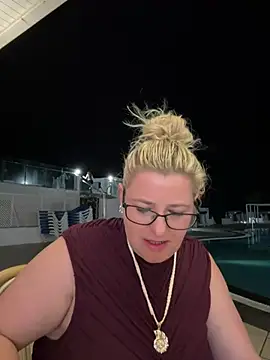 SweetXCandyX: απευθείας συνομιλία ΧΧΧ