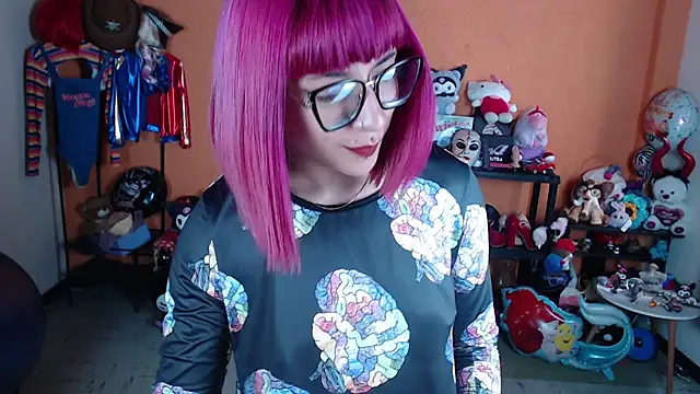 MissMiia2: απευθείας συνομιλία ΧΧΧ