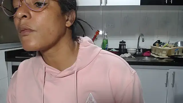 kateleyagrey live XXX chat