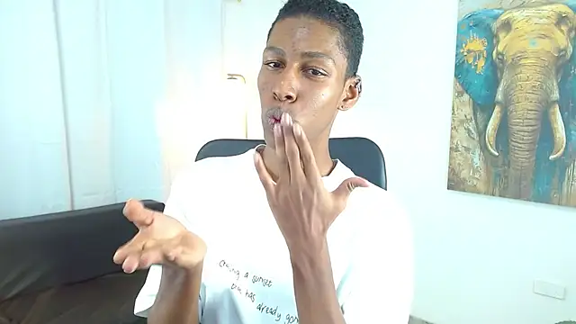 Chat XXX en directo de maiki18_