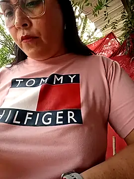 XXX chat uživo modela Dirty-Momm-Divorced-Hot