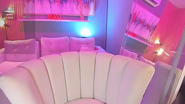 Chat +18 de lilian_vergara ao vivo