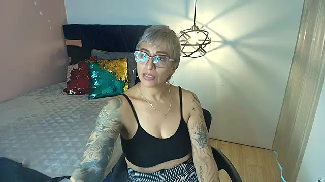 Онлайн чат XXX Charlotte__Gray