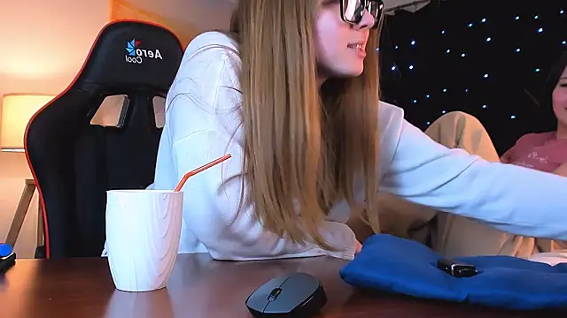 JenniferGraces Adlı Modelin Canlı XXX Sohbeti