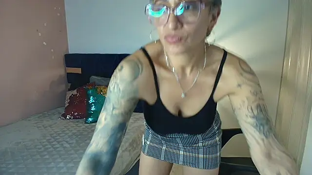 Charlotte__Gray Webcam Show