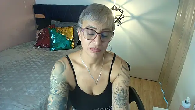 Charlotte__Gray's Live XXX Chat