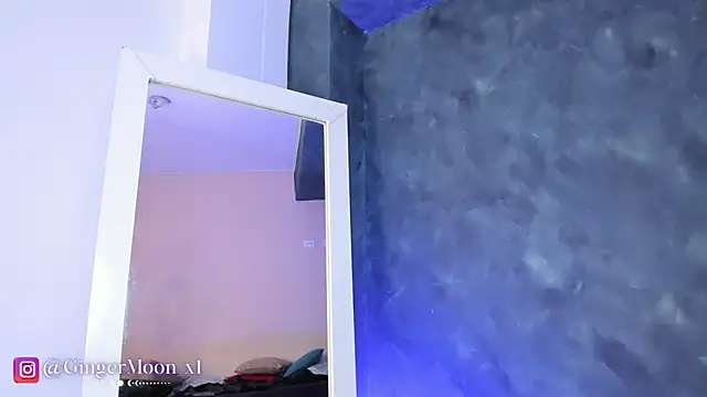 Živý XXX chat GingerMoon_