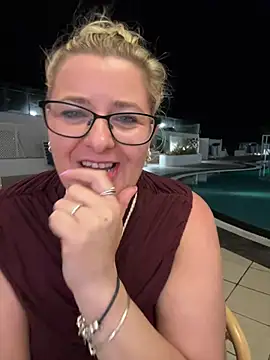 SweetXCandyX live XXX chat