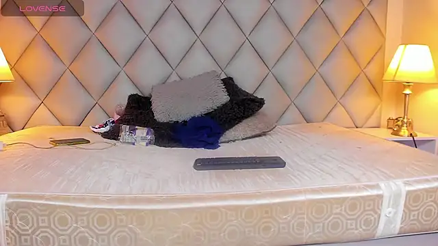 Show modela Clement_Reyes na web-kameri