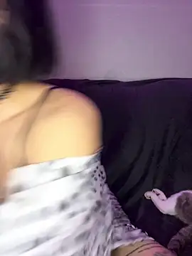 Chat XXX en directo de AlisRoxy