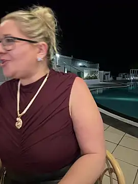 SweetXCandyX Live XXX-chat