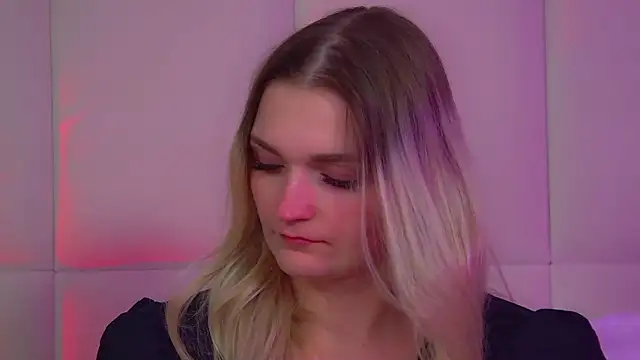 XXX chat uživo modela AnnyRaii