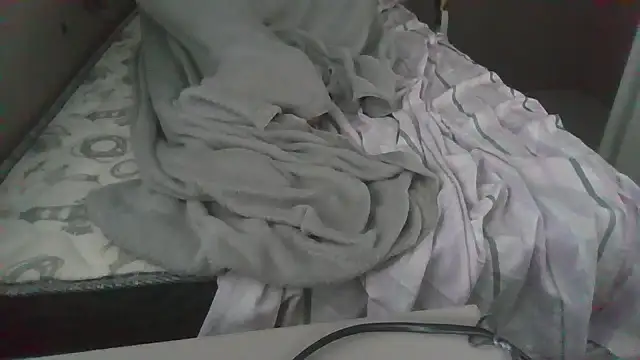 JUNINHOLEKEJR 라이브 XXX 채팅