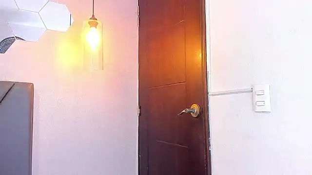 gemma-rios' Live XXX Chat