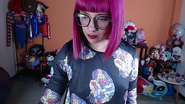 Chatroom XXX en direct de MissMiia2