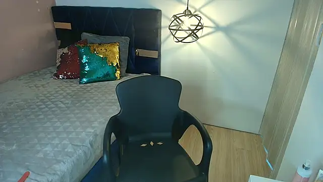 Charlotte__Gray: онлайн-секс-чат