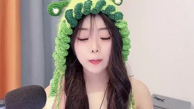 Онлайн чат XXX smalldaisy