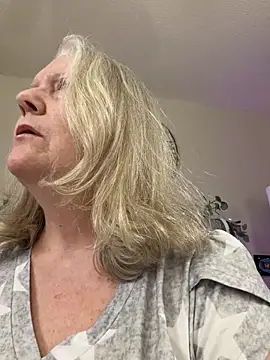 Kaitlyn_Winters Adlı Modelin Canlı XXX Sohbeti