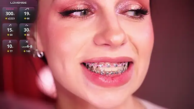 LunaNight Adlı Modelin Canlı XXX Sohbeti