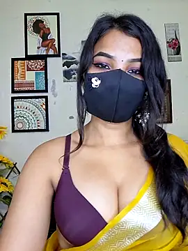 Noor-Bold Live XXX-chat