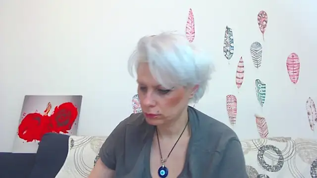 Chatroom XXX en direct de Playful_Goldie_WOW__