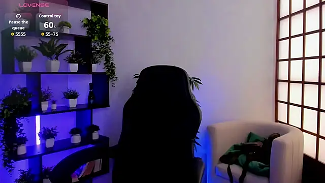 แชท XXX สดของ Ida_FaneStain