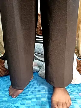 Mizzu-mi Chat XXX live