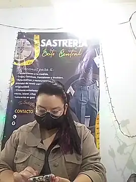 Pokazy przed kamerką – MyhixelAdanMhanzy